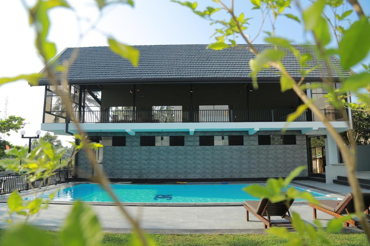 3R Resort Negombo Eksteriør billede
