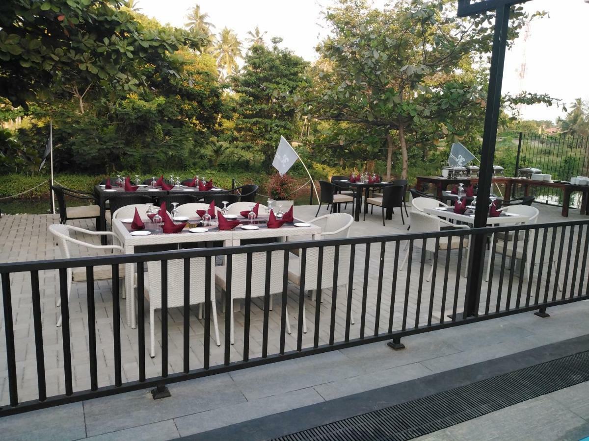 3R Resort Negombo Eksteriør billede