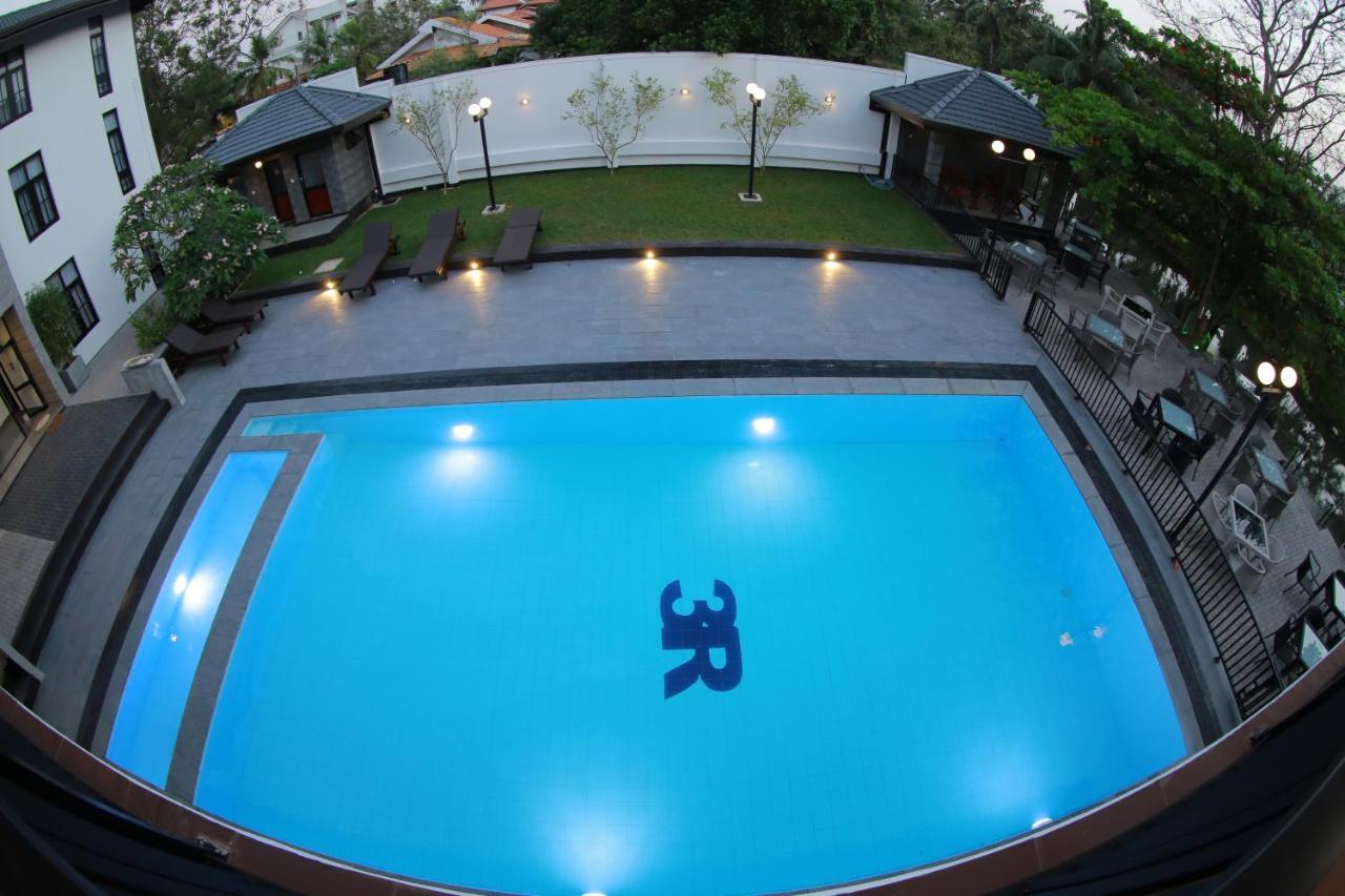 3R Resort Negombo Eksteriør billede